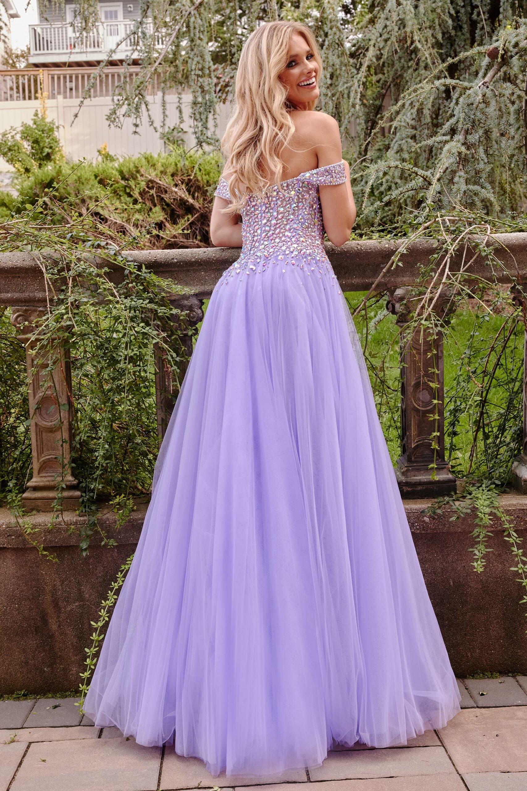 キルティングクッション Lavanda Jovani 23963 Lilac Multi Beaded Bodice Tulle Gown | Jovani